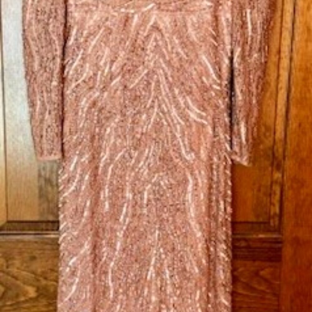 Formal Mac Duggal size 4